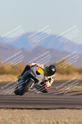 media/Jan-22-2023-CVMA (Sun) [[66d43cdebf]]/Race 17 Amateur Formula Open/